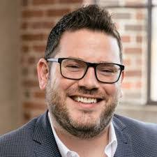 Michael Akkerman's Instagram, Twitter & Facebook