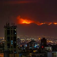 Todas las noticias sobre incendios en cadena ser: Las Impactantes Fotos De Los Incendios En Cordoba Vistos Desde La Ciudad Bae Negocios