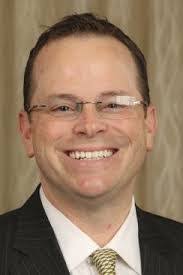 Tom Traub's Instagram, Twitter & Facebook