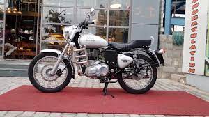 Royal enfield bullet 350 electra silver with aho and bs4 model.hello guys welcome back to my channel.this is the review. Taking Delivery Of Royal Enfield Bullet 350 Silver Walkaround In 4k 60fps Youtube