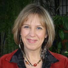 Karin Green's Instagram, Twitter & Facebook