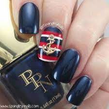 Las uñas marineras en realidad se tratan de un clásico cada año al ser muy sencillas re realizar y al combinarlas de muchas formas. 71 Ideas De Unas Marineras Unas Nauticas Disenos De Unas Manicura