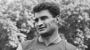 Raymond poulidor, un champion s'éteint en limousin. Tributes Pour In For Poulidor French Cycling S Eternal Runner Up Hindustan Times