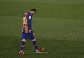 ونشر برشلونة بيانا أكد فيه رحيل النجم الأرجنتيني عن النادي بعد فشل مفاوضات التجديد. Fpestsvugukjdm
