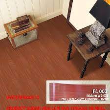 Permukaan lantai stiker kayu terasa halus dan hangat pada suhu dingin. Stiker Lantai Kayu Coklat Classic Fl 003 Shopee Indonesia