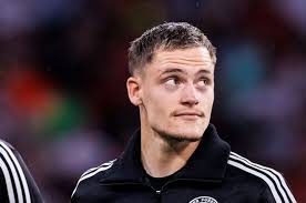 LIV transfer news: Wirtz dispute unfolds as Reds confirm seven players to  leave| All Football