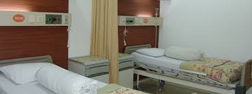 Kaisar dirawat di rumah sakit untuk menjalani pemeriksaan jantung (foto: Rumah Sakit Islam Jakarta Cempaka Putih Rawat Inap