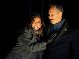 A Family Of Firsts Kamala Harris Husband Doug Emhoff Will Be The First Ever Second Gentleman Business Insider India