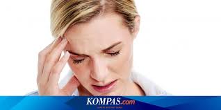 Perut bagian atas sakit bisa juga disebabkan oleh ibs, sebuah penyakit yang menyerang usus besar. Penyebab Sakit Kepala Berdenyut Dan Cara Mengatasinya Di Rumah Halaman All Kompas Com