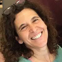 Paula Adam (@PaulaAdam4)