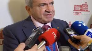 Lora-Tamayo (CSIC) dice que la frontera de la dependencia "se ha retrasado  bastante", en torno a los 82 años