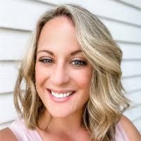 Cassandra Emery's Instagram, Twitter & Facebook