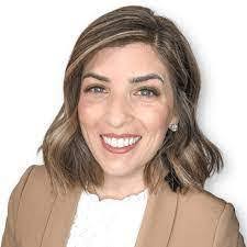 Lori Watters's Instagram, Twitter & Facebook