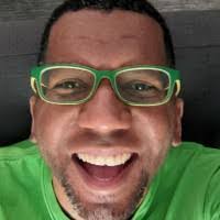 Dequan Brown's Instagram, Twitter & Facebook