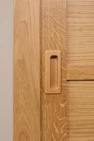 Ces poteaux mesurent donc 6 cm de diamètre et sont disponibles dans des longueurs allant de 40 à 250 cm. Petite Armoire 2 Portes Coulissantes N En Chene De Ligne Contemporaine Hauteur 160 Cm Meuble En Chene