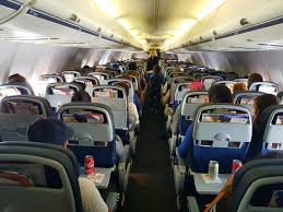 The one airline that does allow lounge access. United Airlines Fleet Boeing 737 800 Main Cabin Economy Class Inflight Cabin Configuration An United Airlines Airline Interiors Boeing 737