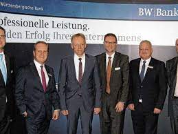 Neue straße 70, 89073 ulm: Okonom Geisselt Symbolpolitik Wirtschaft Regional