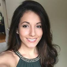 Evelyn Sinclair (@FitwithEve)