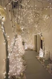 42 Beautiful Winter Wonderland Lighting Ideas For Outdoor And Indoor Decor Homyhomee Winter Wonderland Decorations Winter Wonderland Christmas Wonderland Party Decorations