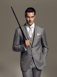 Sii il boss del tuo stile. Pratico Allentare Ernest Shackleton Sposo Hugo Boss Pressione Canzone Fahrenheit