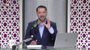 هل يجوز للمرأة في حالة العذر الشرعي قراءة القرآن من الهاتف همك همي Youtube