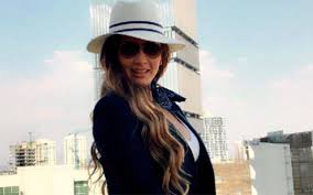 Para infortunio de paty navidad, sus dichos cada vez encuentran menor resonancia y las redes sociales ahora la ven como un personaje que ni siquiera resulta gracioso o pintoresco, sino uno desesperado de atención. Paty Navidad Asegura Que Covid 19 Se Quita Con Amor El Sol De Mexico Noticias Deportes Gossip Columnas