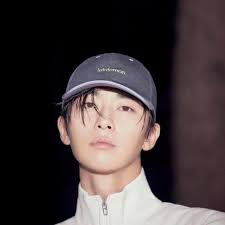 Choi Woo-shik's celebrity friends sent him cute video messages for his Asia  fan meeting, including Jung Yoo-mi from Train to Busan and Jinny"s Kitchen,  and fellow Wooga Squad members, Park Seo-joon, Park