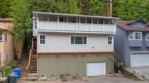 View 21 photos of this 3 bed, 2 bath, 1688 sqft. Luxury Real Estate Homes For Sale In San Francisco Vanguard Properties