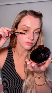 2 glams in 2 days? Changed women ✨, @nyxcosmetics pencil in chocolate,  @narsissist creamy concealer in custard , @esteelauder bronzer in medium  deep, @lorealparis panorama mascara, @giorgioarmani ...