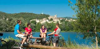 Le compte twitter officiel de la ville de #valence pour la presse et les professionnels. Viarhona Valence La Voulte Sur Rhone Le Pouzin