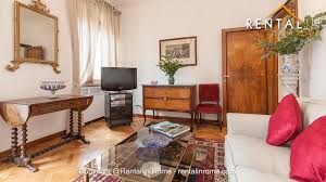 ~ houses in pompei ~ insulae ~ overview of the buildings in rome. Apartment With Balcony And View On Largo Argentina Piazza Navona