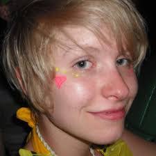 Molly Tate's Instagram, Twitter & Facebook