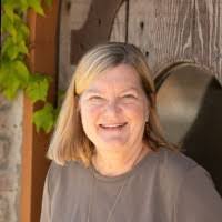 Cindy Darling's Instagram, Twitter & Facebook