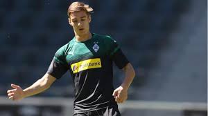 The borussia monchengladbach playmaker insists that no deal has been struck for him to move to the allianz arena in 2022 Gladbach Youngster Neuhaus Eyes Regular Role Complete Sports