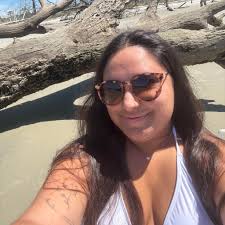 Best christmas lights around Savannah? Im willing to travel up to maybe 3  hours for them, pls give me your recommendations ‼️‼️🎄🫶🏽