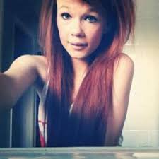 Jess Cobb's Instagram, Twitter & Facebook