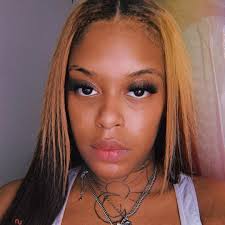 Hey gurlies ❤️ I'm jadie I'm stahm for now. This is Grayson he's 6 months  he was born early and is super clingy!! We love making new friends and  we're happy to