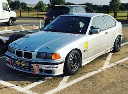Bmw 318ti E36 Compact Cup Track Day Race Car Bmw Race Cars Car