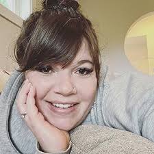 Amazon.com.br: Violet James: livros, biografia, última atualização