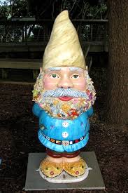 Gnome Invasion, Airlie Gardens