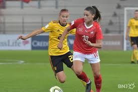 Martina hingis, patty schnyder, manuela maleeva, emmanuelle gagliardi, christiane jolissaint, petra delhees (französisch) taschenbuch. Les Footballeuses Suisses Se Rapprochent De La Coupe Du Monde Rfj Votre Radio Regionale