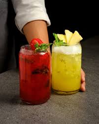 Not a coffee person? No worries, we've got you!😜 Cool down with our  Tropical Green or Strawberry Crumble—light, fruity, and made to keep you  feeling fresh all day long✨ #NobJournal #FreshlyBaked #ArkaGroup