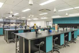 The University Of Southern Queensland Science Lab S Designed By Suters Architects They Used Remodelacao Da Cozinha Laboratorio De Quimica Arquitetura Escola