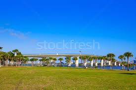 Resize daytona beach halifax river tropical palm tree sunset to normal monitor resolutions to fit your screen such as: Halifax Stock Photos Stock Images And Vectors Stockfresh