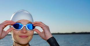 Uniquely comfortable triathlon goggles