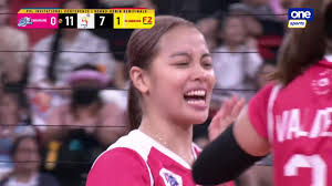 Creamline Dominates Set 2 with Jema Galanza and Tots Carlos