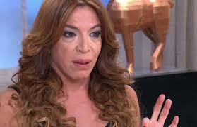 Cuando vibro bajo pongo a @lizytagliani en perros de la calle y me hace reir tanto tanto, esa mujer me hace muy feliz. Polemica Por Una Foto De Lizy Tagliani Excedida De Photoshop El Dia De Hoy