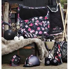 Tapis De Selle Hv Polo Flower Hv Polo Tapis Pour Cheval Mode Equestre