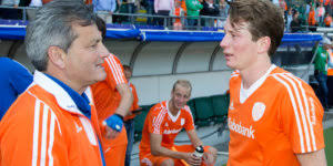 Select from premium caia van maasakker of the highest quality. In De Voetsporen Van Pa Of Ma