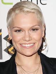 46+ solid jessie j short hair. Jessie J S Mobo And Gq Party Hairstyles One Crop Two Ways